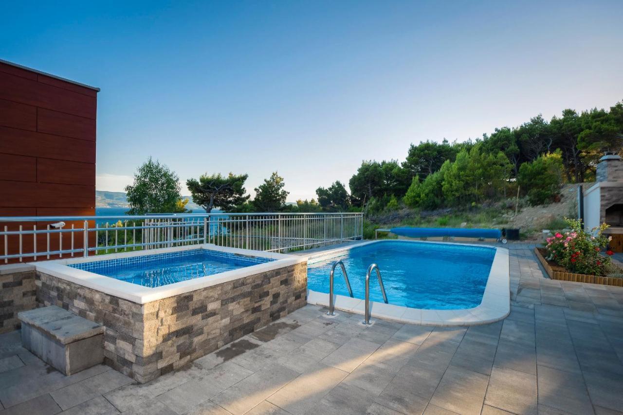 Sara With Sea View And Private Heated Pool *