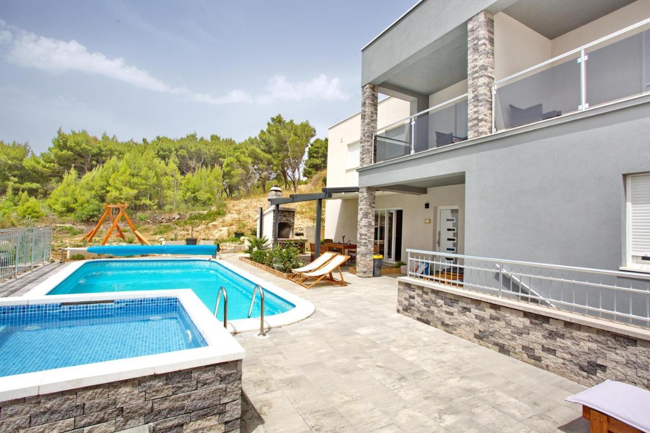 Sara With Sea View And Private Heated Pool *